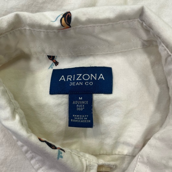 Arizona Jean Company Men's Cream Shirt with Tuscan Design - Picture 5 of 5